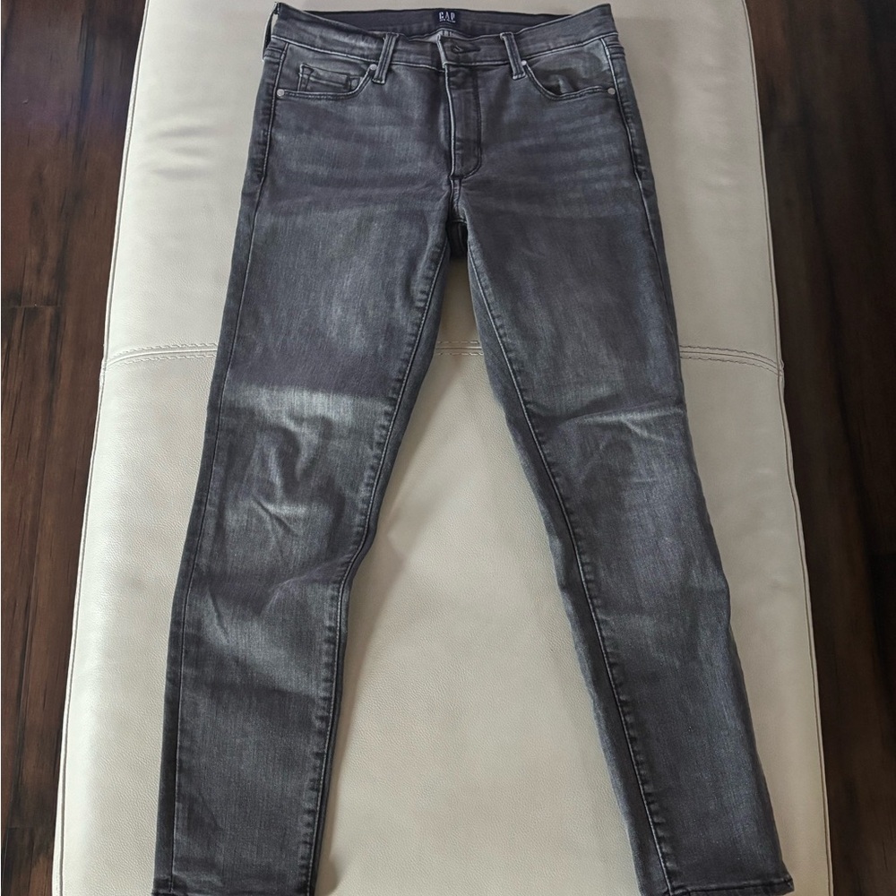 Gray/black Gap True Skinny Jean